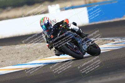 media/Sep-20-2025-TrackDaz (Sat) [[27f0cde673]]/A Group/12pm (Turn 1)/